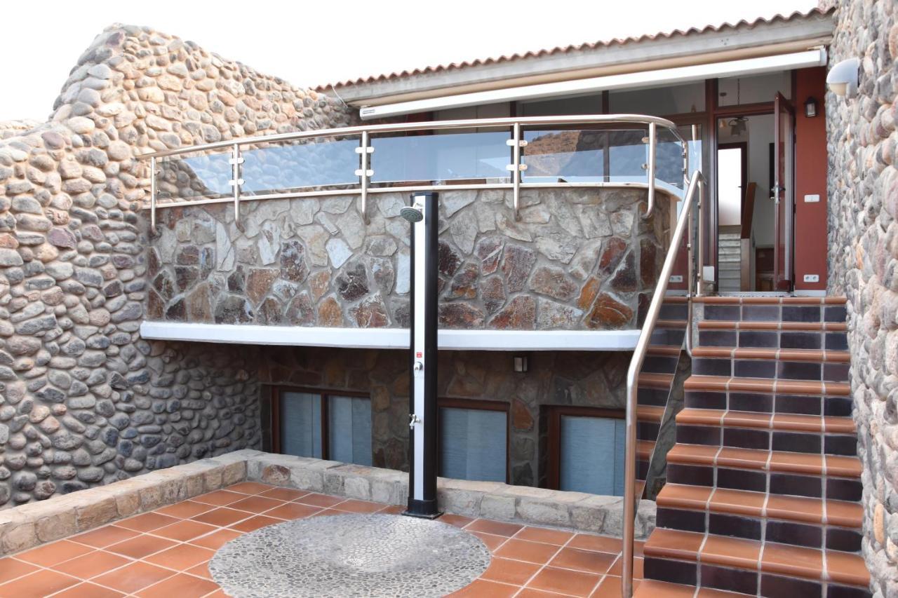 Elsa Tauro Topaz Mogan Exterior photo